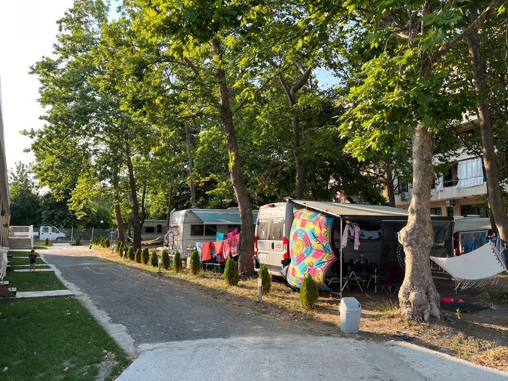 Терен - Място за кемпер – Номад Камп