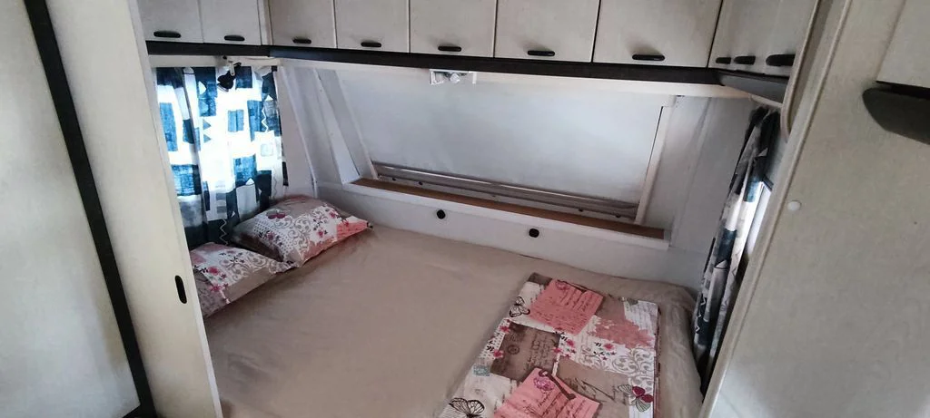 Каравана - В’Ариел/V’Ariell