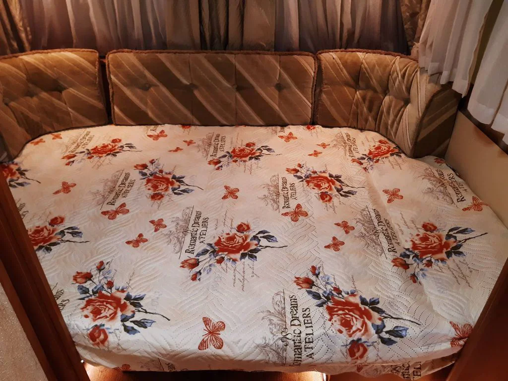 9d640ba7-7096-4a1f-bf3d-ec540f765c04